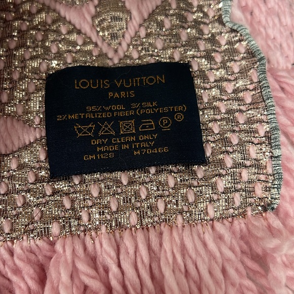 Louis Vuitton Wool Scarf - Picture 4 of 4